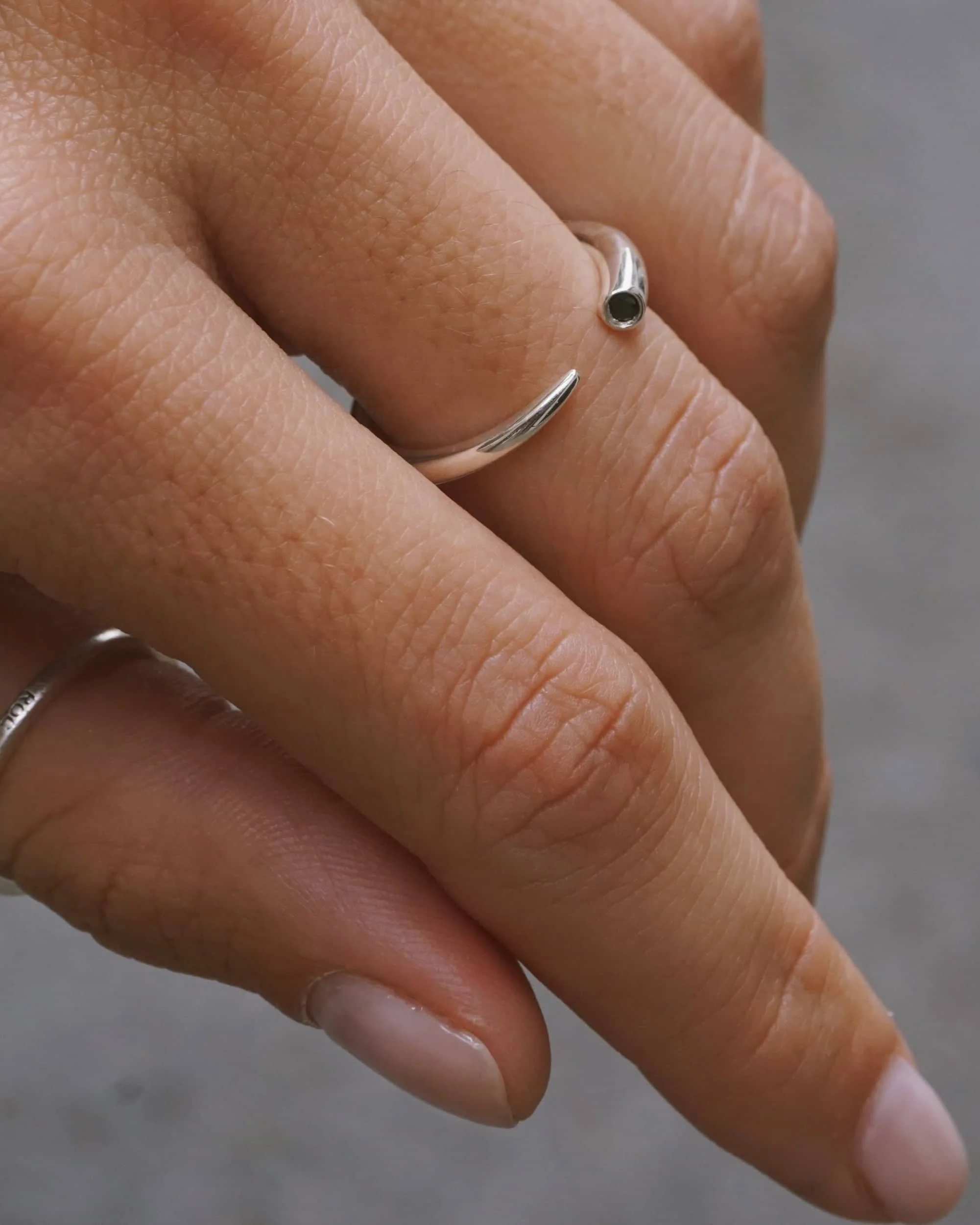 Anillo Black Dil - Image 3