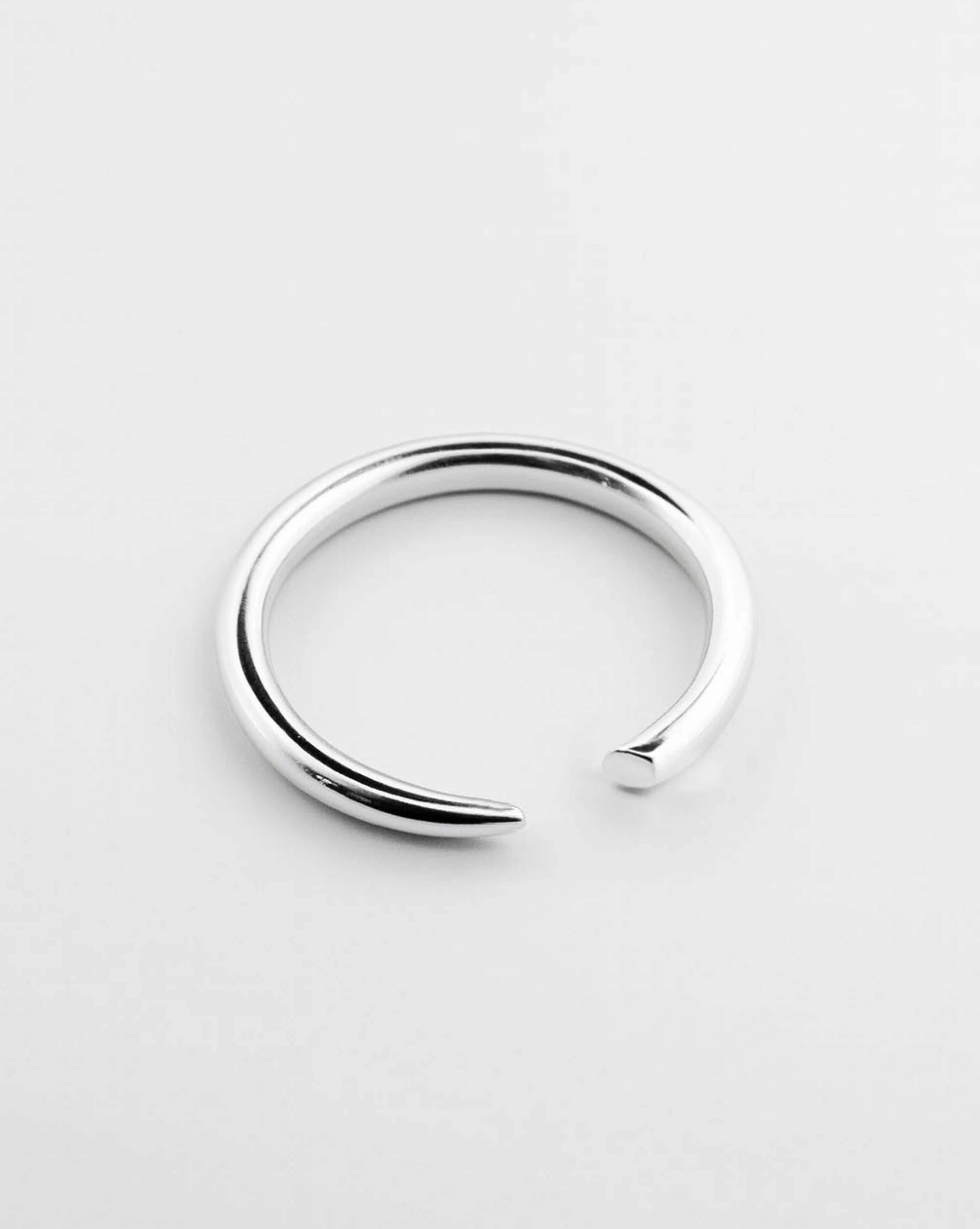 Anillo Dil