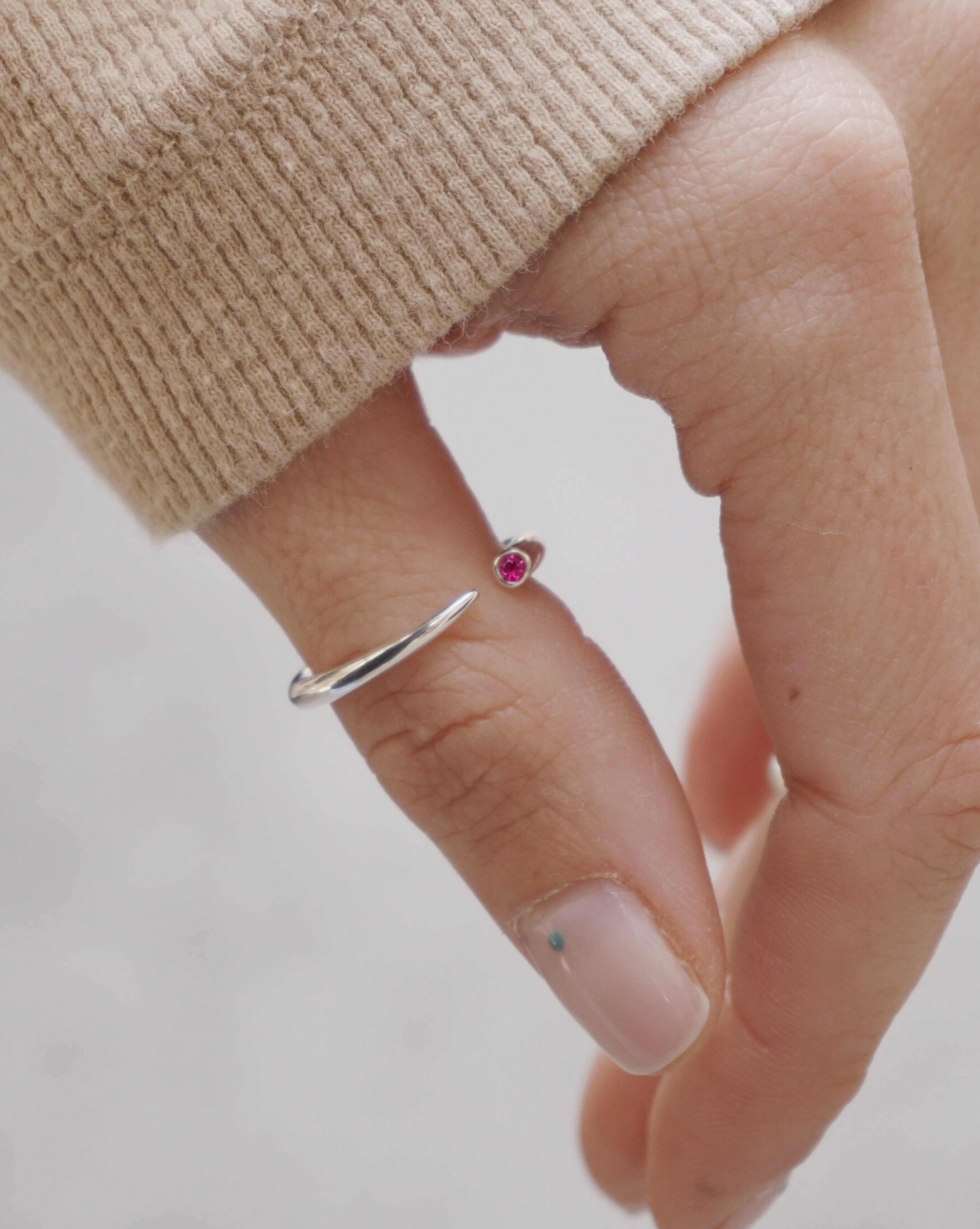 Anillo Dil Rubí - Image 4