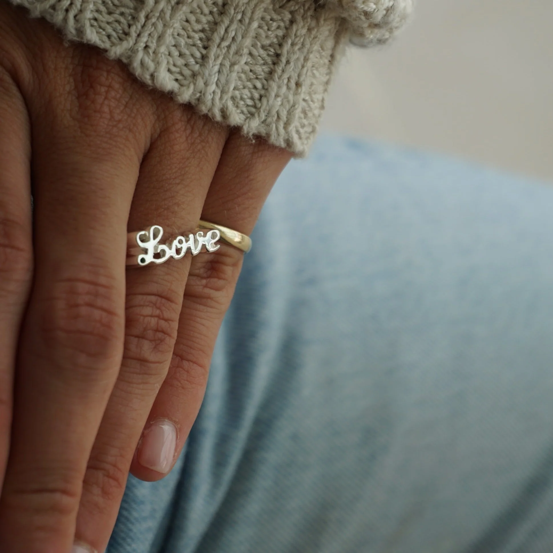 Anillo Love Pequeño - Image 3